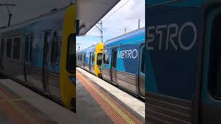 Alstom Comeng 620M leaving upfield to flinders street [upl. by Nelie312]