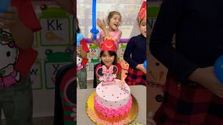 Cumpleaños de Marie 😍🥳 shorts youtubeshorts video viralvideo [upl. by Eimmaj71]