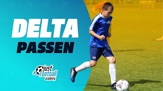 Fussballtraining Delta  Passen  Technik [upl. by Atreb]