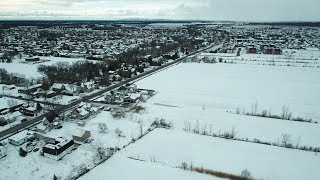 Terres agricoles assiégées par létalement urbain [upl. by Aneahs]