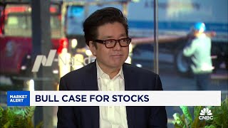 Small caps could outperform by more than 100 in the next few years says Fundstrats Tom Lee [upl. by Affer]