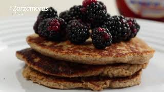 Hot cakes de avena con zarzamora [upl. by Osman]