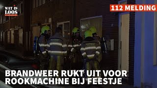 BRANDWEER RUKT UIT VOOR ROOKMACHINE BIJ FEESTJE [upl. by Ayihsa]