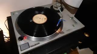 Technics SL1200 MK2 with Ortofon Concorde DJ cartridge [upl. by Kiker]