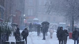 Tormentas siembran el caos en Irlanda Francia y Reino Unido  AFP [upl. by Kaile568]