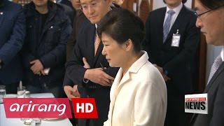 President Park meets reporters for New Year explains allegations [upl. by Higginson]