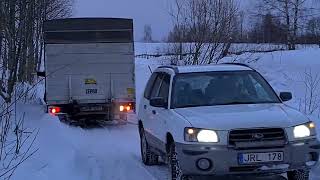 Subaru forester snow winter rescue [upl. by Kcirddot]