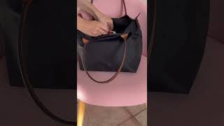 What’s in my Longchamp bag shortvideo longchamp longchamplepliage whatsinmybag short [upl. by Melanie296]