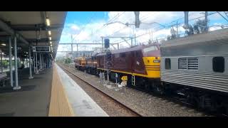 42101 4708 42107 going pass Wolli Creek Station in March 2024 thanks for toot too [upl. by Nollie]