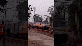 Flagman Hosting Green Flag To Rajdhani Train [upl. by Ennaoj327]