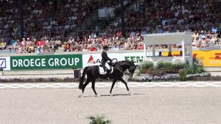 Totilas amp Rath gewinnen beim CHIO Aachen 1972014 [upl. by Nosnevets]