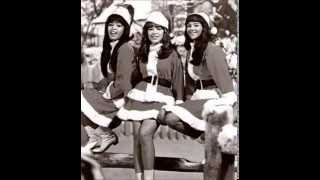 Sleigh Ride  The Ronettes [upl. by Nolat]