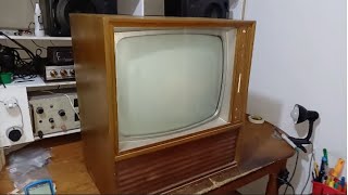 Conserto TV Antiga Valvulada Franklin R4403 1962  Parte 12 [upl. by Enelhtak]