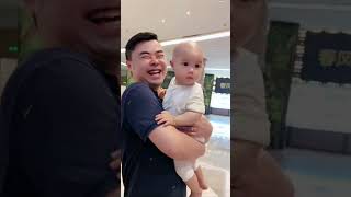 Begitu Tahu Ditukar Papa Bayi ini Nangis Kejer😂 [upl. by Doowron789]