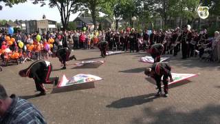 Vaandelwals  Koningsdag 2014  St Sebastianus Gendt [upl. by Meyeroff221]