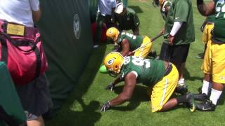 Green Bay Packers 6point progression drill Defensive line [upl. by Rutger]