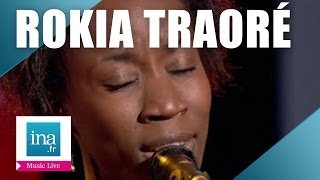 Rokia Traoré quotDianfaquot live officiel  Archive INA [upl. by Lairea]