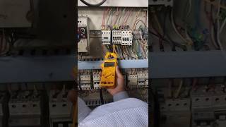 How to chek Ampeer with the use of Clamp Meter [upl. by Quinlan222]