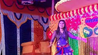 O maiya re tor bijli jola rup  bangla dance videos villagemarriage  viral videos  song [upl. by Nawor]