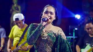 AMELIA  KITIR SUMILIR LIVE SESSION HERO MUSIC [upl. by Esau]