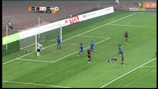 廣州亞運驚現足球史上最臭腳法 （卡塔爾Qatar VS 烏茲別克斯坦Uzbekistan） [upl. by Anytsirk]