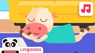 Hickory Dickory Dock  Popular English Nursery Rhyme  Lingokids [upl. by Mikeb]