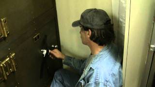 HD Safe Cracking in a Vault pt 2 [upl. by Aek]