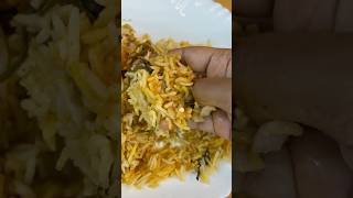 Thodupuzha food dairies part14🤤malayalam foodreviewshorts affordablefood chickenbiriyani [upl. by Hahcim381]