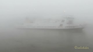 Autofähre MÜNSTERLAND Einlauf in Emden bei dichtem Nebel Borkumfähre [upl. by Aciretahs245]