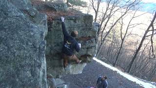 Gunks Bouldering  Nitrous V9 Matt [upl. by Emanuel]