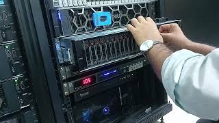 Dell EMC PowerEdge R750 RemoveInstall HDD [upl. by Suzanna86]