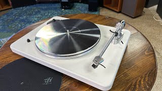 The HIFI Entry Level Turntable  VPI Industries Cliffwood [upl. by Olshausen469]