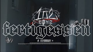 102 BOYZ  FERTIGESSEN prod By THEHASHCLIQUE Official Video [upl. by Aysahc]