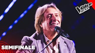 Tributo a Napoli per Ciro con “Luna Rossa” di Renzo Arbore  The Voice Senior 4  Semifinale [upl. by Iong]