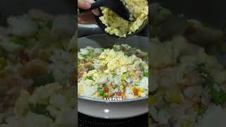 Arroz quotfritoquot estilo asiático con camarones  Receta alta en proteína y baja en grasa [upl. by Eicak]