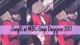 Explaination of JungRi at MBC Gayo Daejejeon 2017 [upl. by Alegnatal]