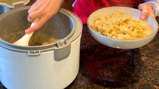 Rice Cooker Quinoa Recipe  How To Cook Quinoa In The Rice Cooker  Makes Perfect Fluffy Quinoa [upl. by Nahk]