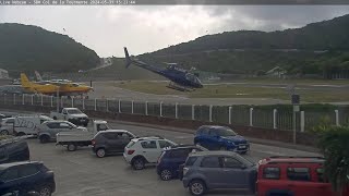 Helicopter struggles to land at St Barth [upl. by Anoyk823]