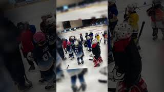 Premier stage de hockey sur glace pour Allan family vlog life hockey [upl. by Jehiah]