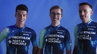 DECATHLON et AG2R LA MONDIALE dévoilent leur nouveau maillot [upl. by Kirat]