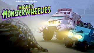 Is The Creature of Blacktop Lagoon Real 👻  MIGHTY MONSTERWHEELIES  Netflix [upl. by Donelle]