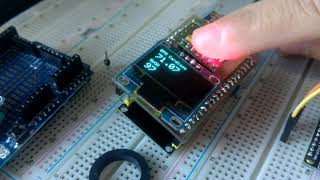 Batimentos cardíacos e oxigenação com ESP32 display OLED e MAX30100 [upl. by Nedi]