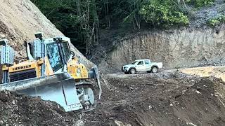 Uçurum da Orman yolu büyük heyalan çalışması liebherr dozer [upl. by Samanthia]