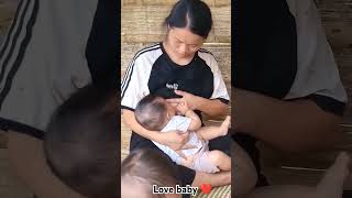 Breastfeeding mom 💕 breastfeeding baby foryou cutebaby viralvideo trending shorts [upl. by Levania771]