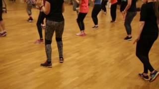 Zumba på Haugesund Aerobic og Treningssenter [upl. by Enywtna]