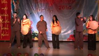 Tet gera 2014 ngua o thuong nho [upl. by Ayoral]