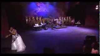 Rebecca Malope Sthembele Kuwe Mangingavumi ft Tshwane Gospel Choir LIVE [upl. by Brook]