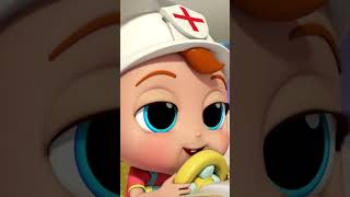 Las ruedas de la ambulancia 🚑 CancionesInfantiles LittleAngelEspañol Shorts MoonbugEspañol [upl. by Bultman]