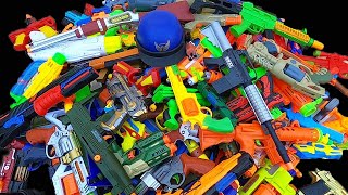 A Lot of Toy Guns  Toy Pistols in the 3 Box [upl. by Catarina]