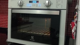 Forno Elétrico Electrolux FB54T [upl. by Elinore61]